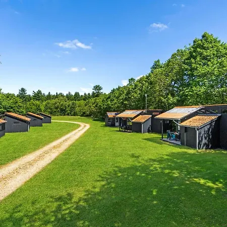 1 Bedroom Awesome In *